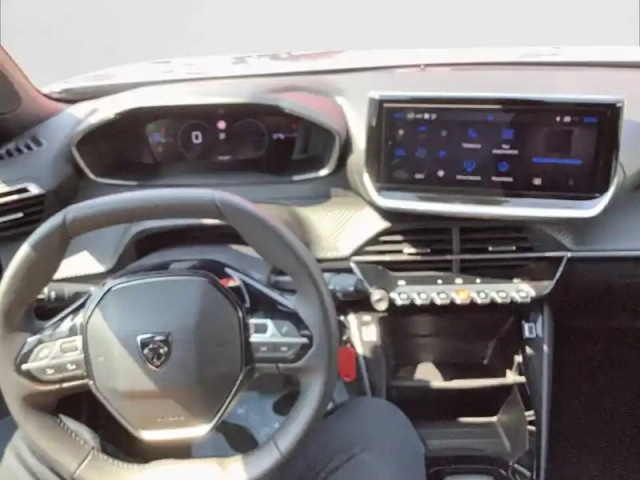 Peugeot 2008 hybrid 145 e-dcs6 — photo 8