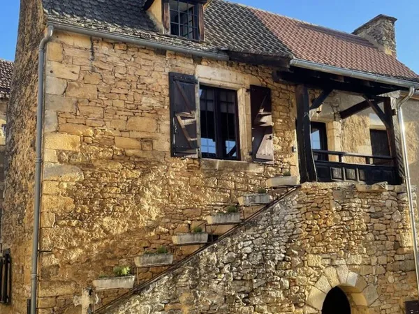Maison de village a louer à l'année