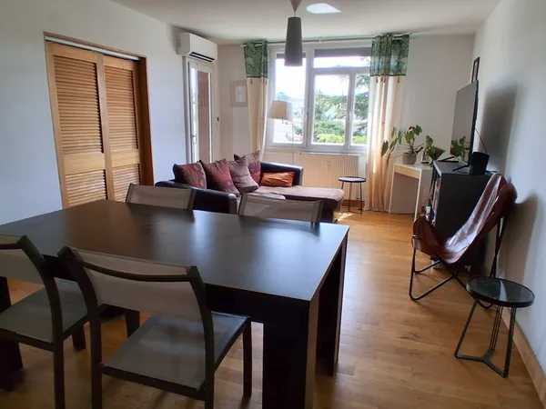 Loue deux chambres dans appartement en colocation - 90m²