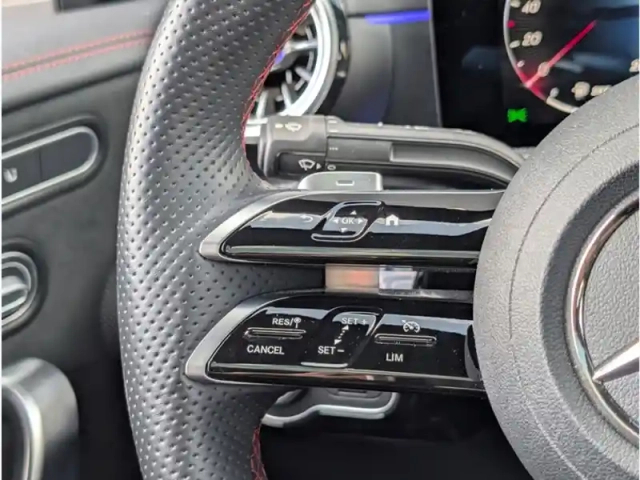 Mercedes Cla 200 d — photo 12