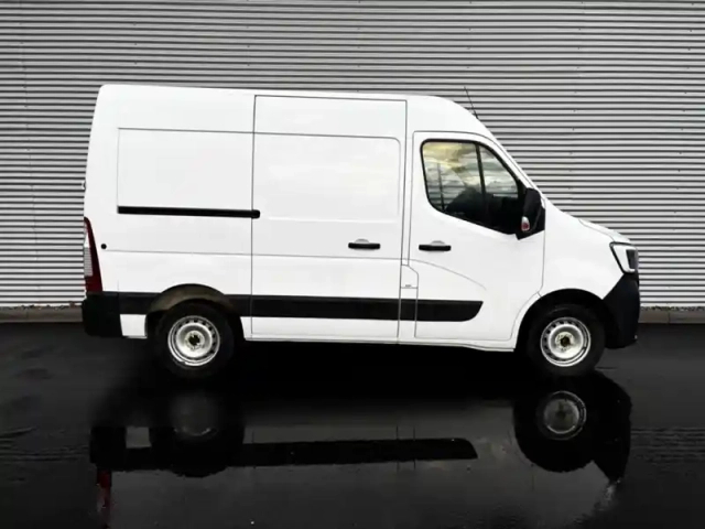 Renault Master 2.3l 135ch f3500 l1h2 confort — photo 8