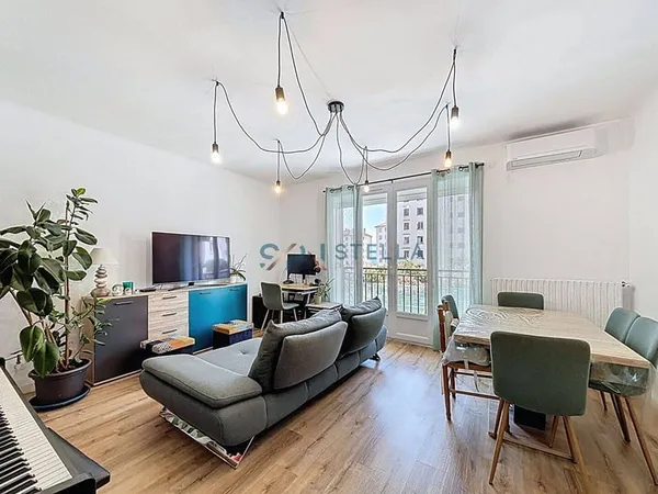 Appartement 4 pièces 82 m²