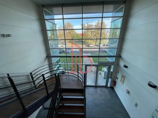 Bureaux 204 m²