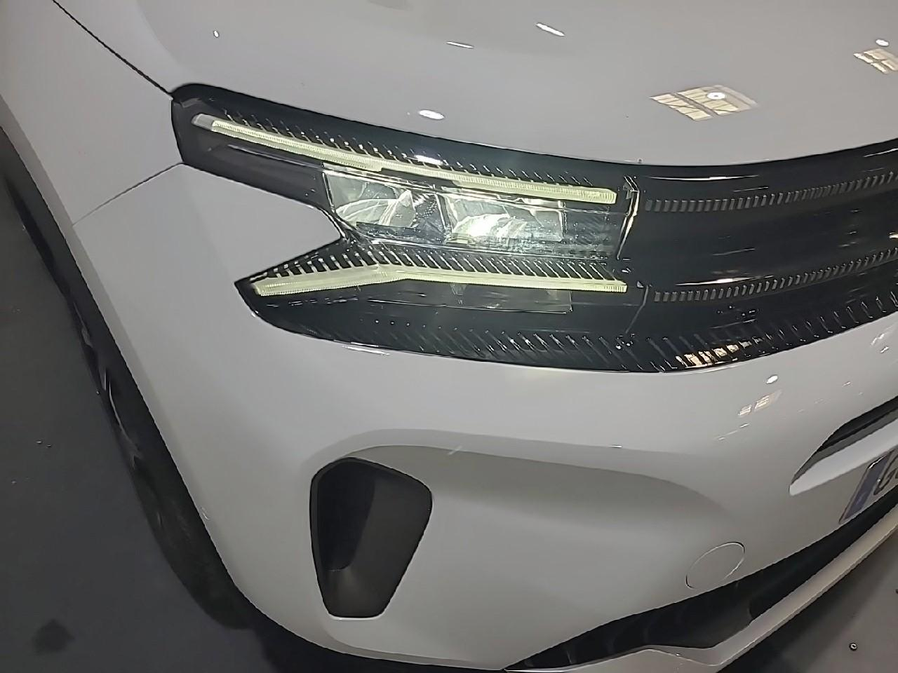 Citroën C5 Aircross bluehdi 130 s&s eat8 shine pack — photo 25