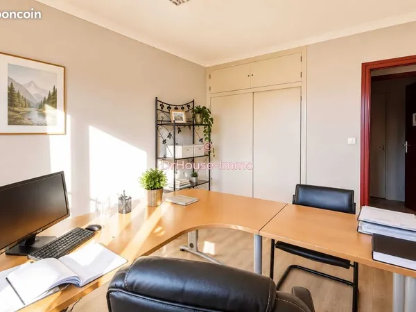 Local commercial 100 m² oloron sainte marie
