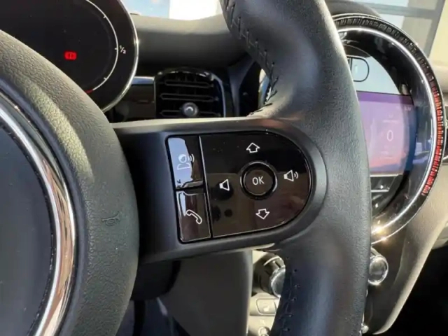 Mini Mini cooper 136ch edition premium plus bva7 — photo 16