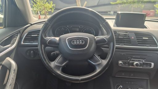 Audi Q3 2.0 TDI 140 - Attraction – 2012 – 182263 km – Diesel – Boîte Manuelle — photo 25