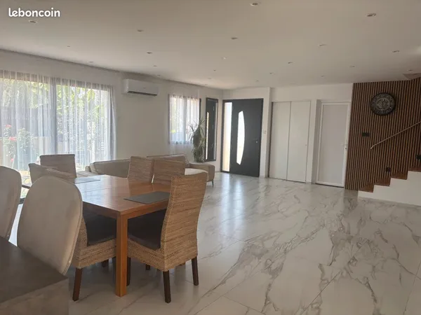 Maison moderne location meublée calenzana