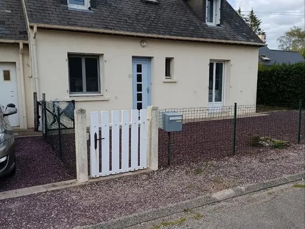 Maison de lotissement mauron
