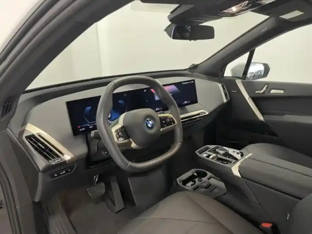 Bmw Ix xdrive50 523ch — photo 6