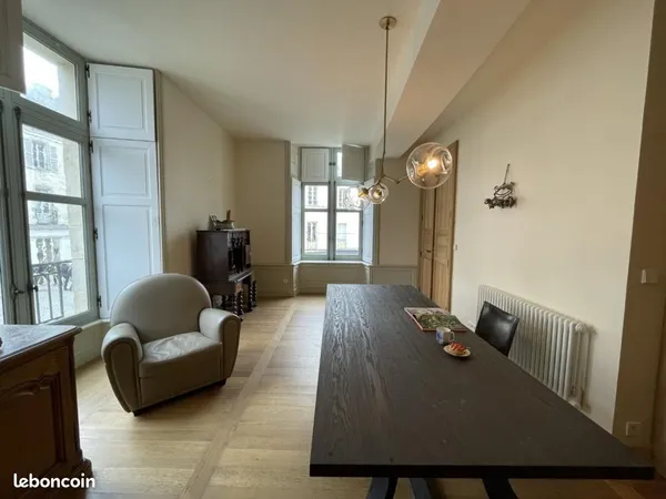 Appartement 2 pièces 72 m²