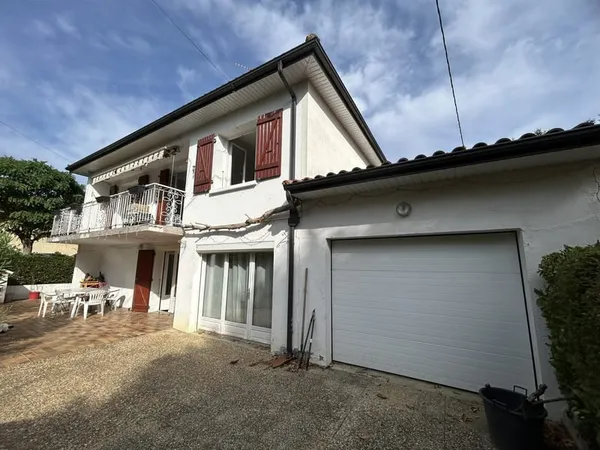 EXCLUSIVITE L'IMMOBILIER EN GASCOGNE ! Maison 137 m2 habitab