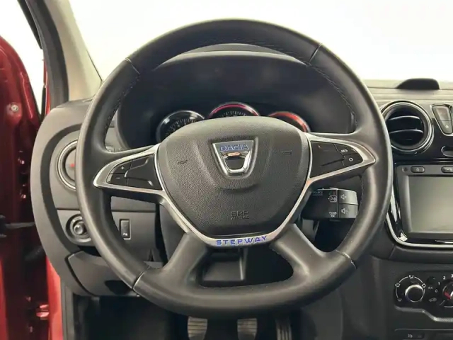 Dacia Lodgy blue dci 115 5 places — photo 65