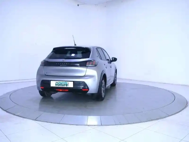 Peugeot 208 electrique 50 kwh 136ch — photo 30