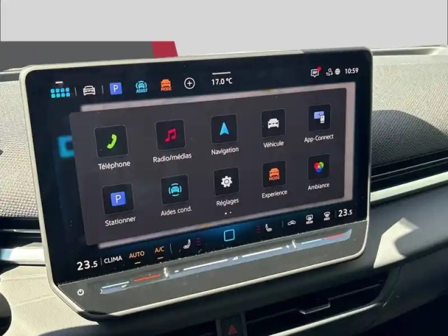 Volkswagen T-Roc 1.5 etsi evo2 hybrid 150 ch dsg7 — photo 22