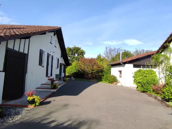 Vends maison landaise typique