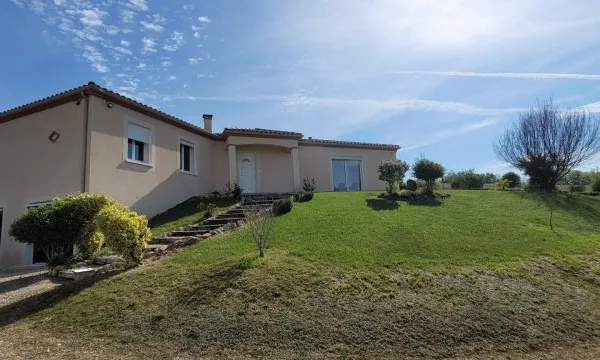 BELLE MAISON CONTEMPORAINE