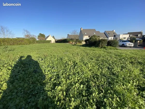 Terrain 708 m² Saint-Thurial