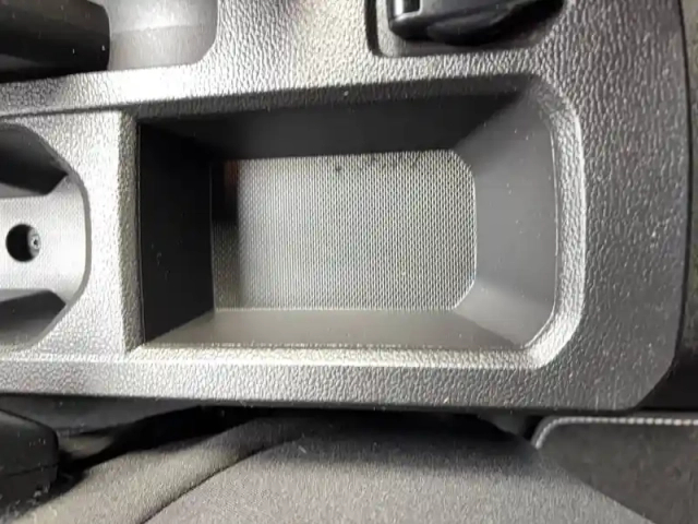 Dacia Sandero eco-g 100 — photo 20