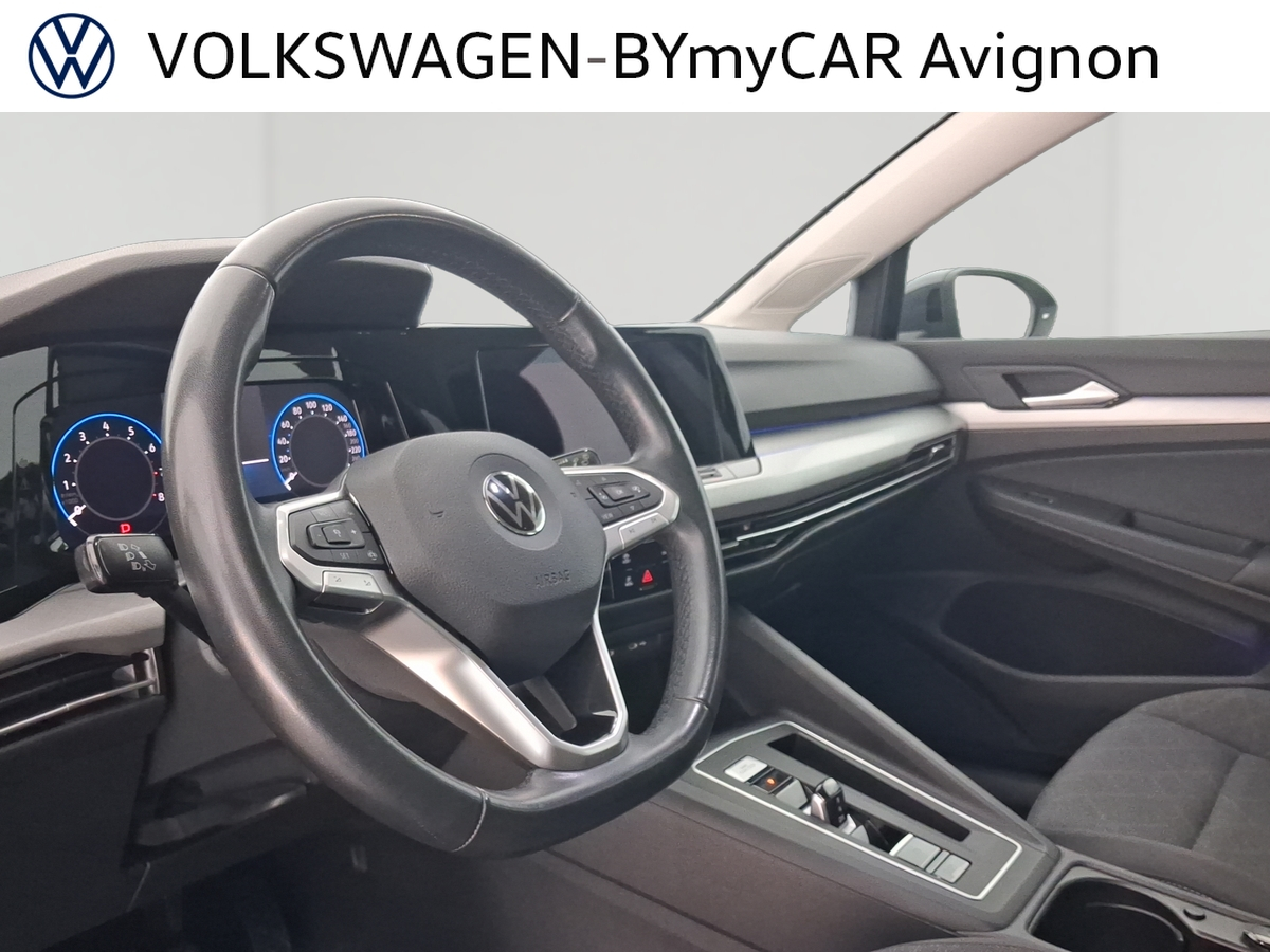 Volkswagen Golf 1.0 eTSI OPF 110 DSG7 — photo 29