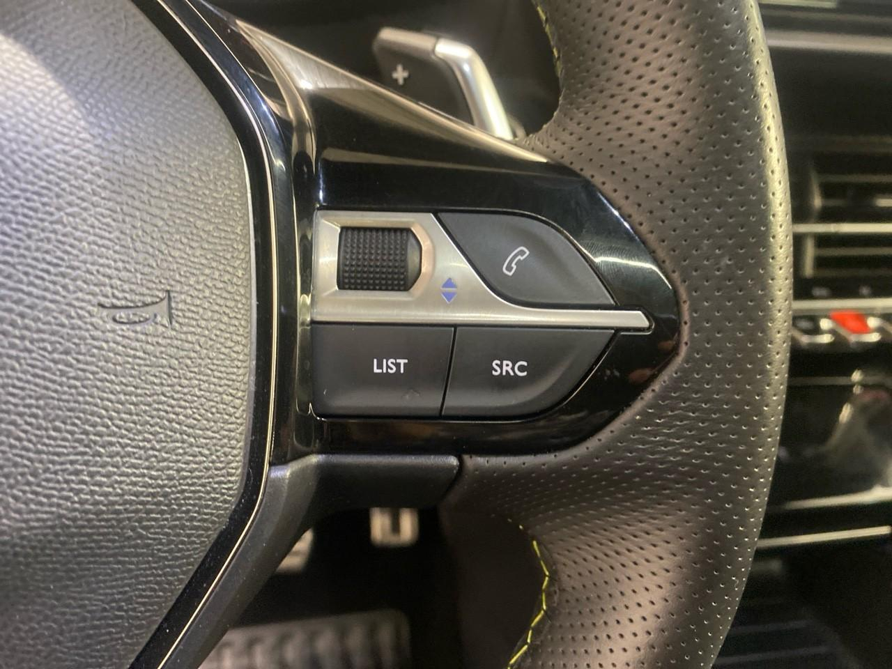 Peugeot 208 puretech 100 s&s eat8 gt pack — photo 21