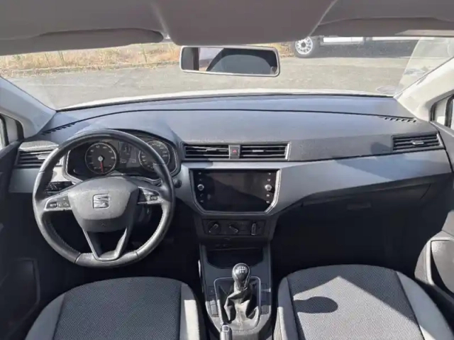 Seat Ibiza 1.0 mpi 75ch start/stop urban — photo 3