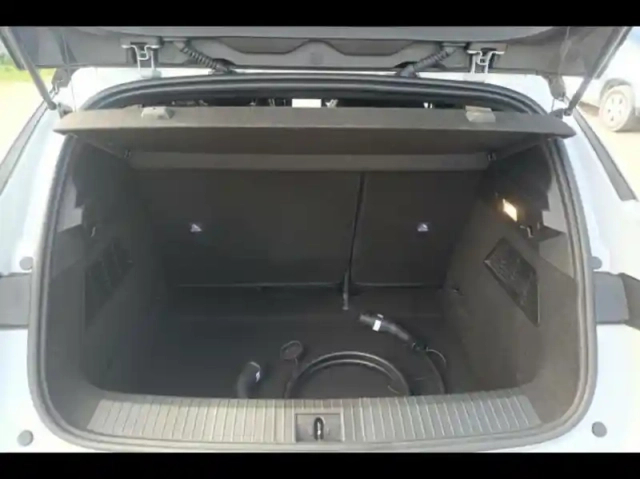 Renault Megane e-tech electric ev60 220ch techno optimum charge — photo 12
