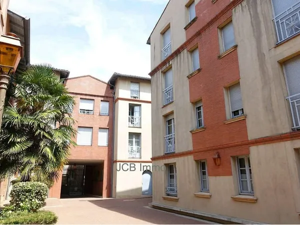CAPITOLE T1BIS 45 m2 RESIDENCE STANDING + PKG
