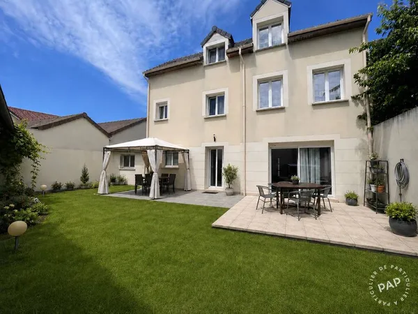 Maison 8 pièces 170 m²