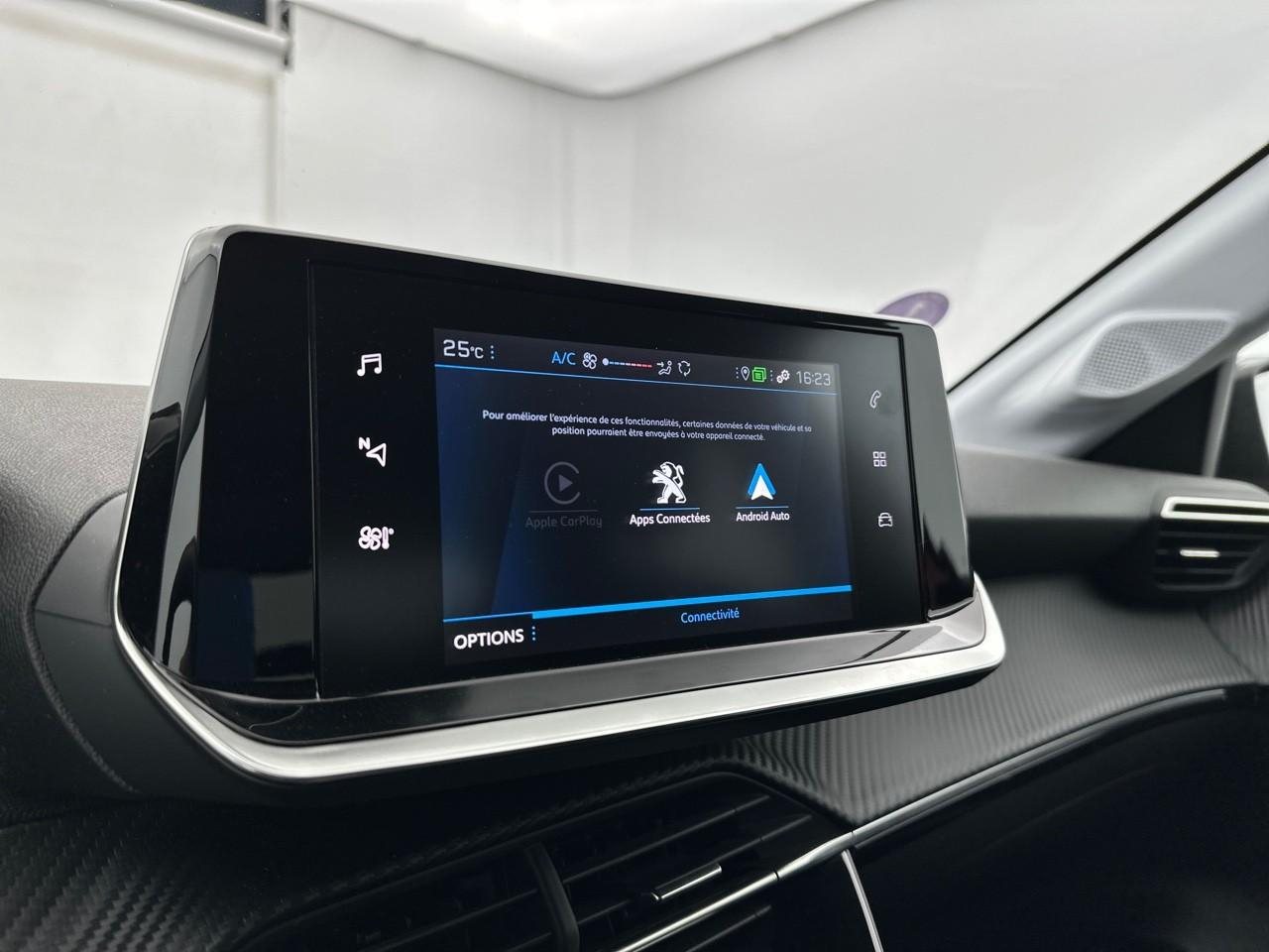 Peugeot 208 puretech 100 s&s bvm6 style — photo 24
