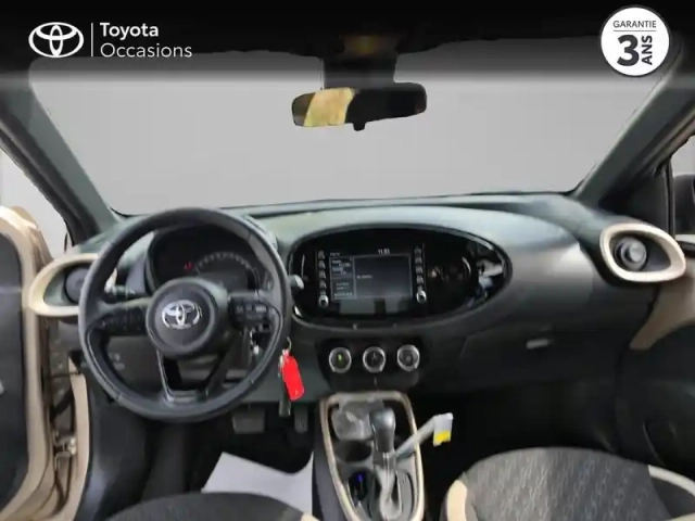 Toyota Aygo X 1.0 vvt-i 72ch design s-cvt — photo 8