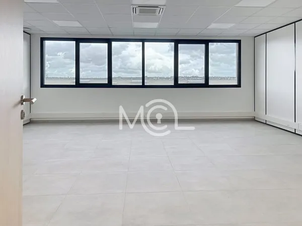 BUREAU PROFESSIONNEL A LOUER - LIMEIL BREVANNES