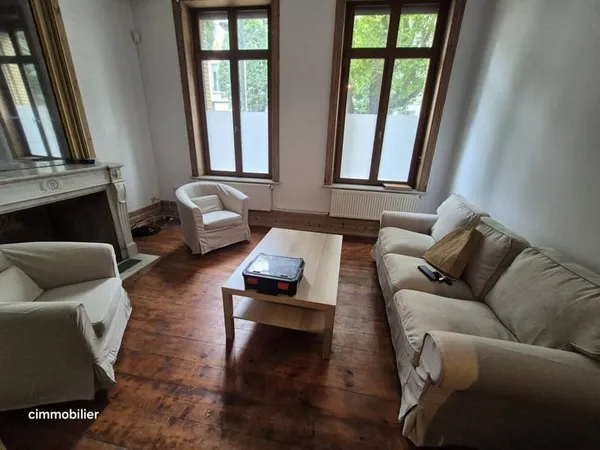 Maison 7 pièces 200 m²