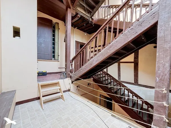 Immeuble 272 m²