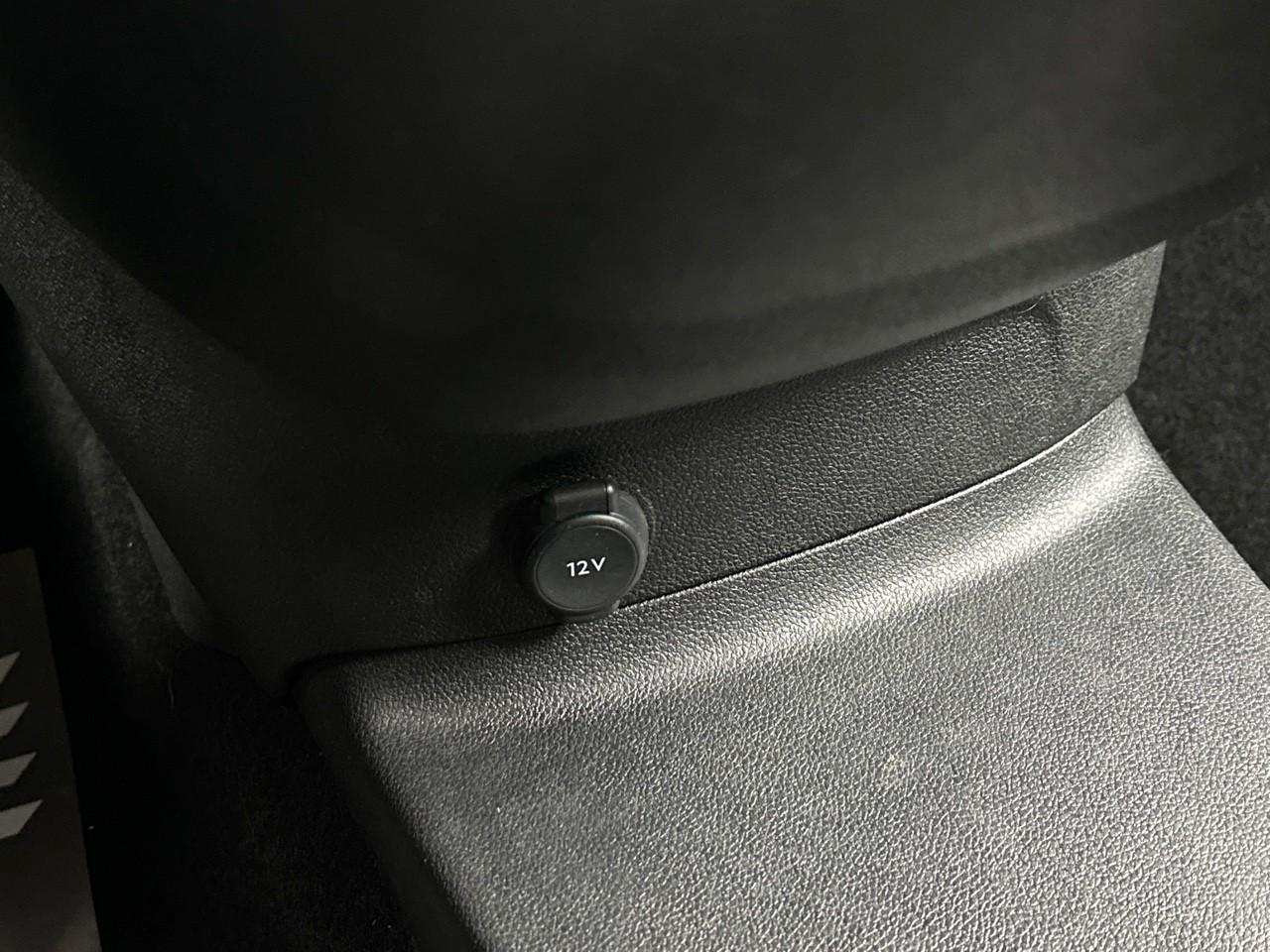 Citroën Berlingo van m 650 bluehdi 100 s&s bvm5 driver — photo 31