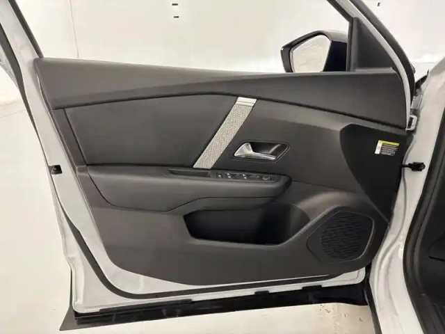 Citroën C4 bluehdi 130 eat8 — photo 25