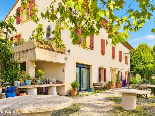 Propriété 14 pièces 355 m²