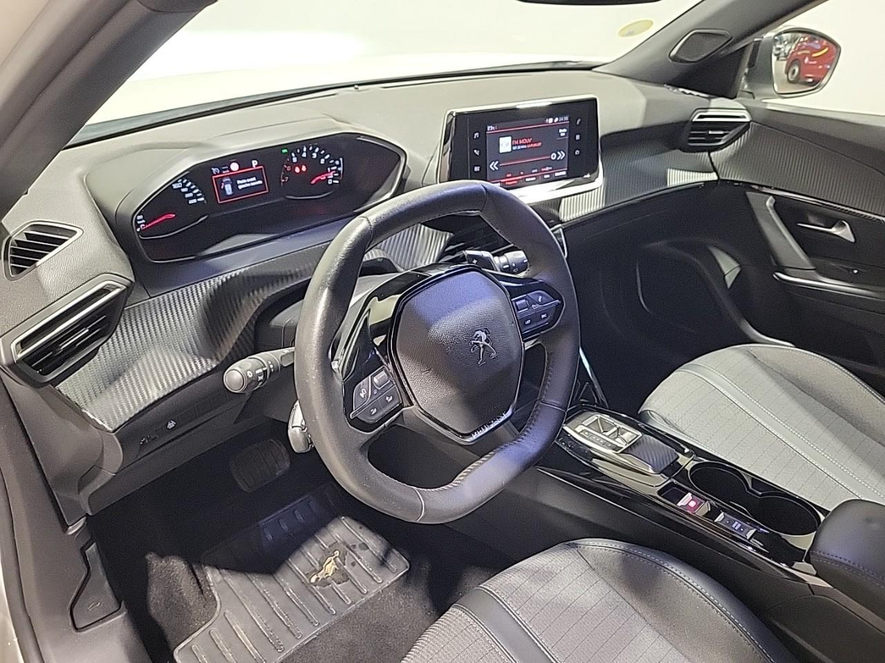 Peugeot 2008 bluehdi 130 s&s eat8 allure — photo 9