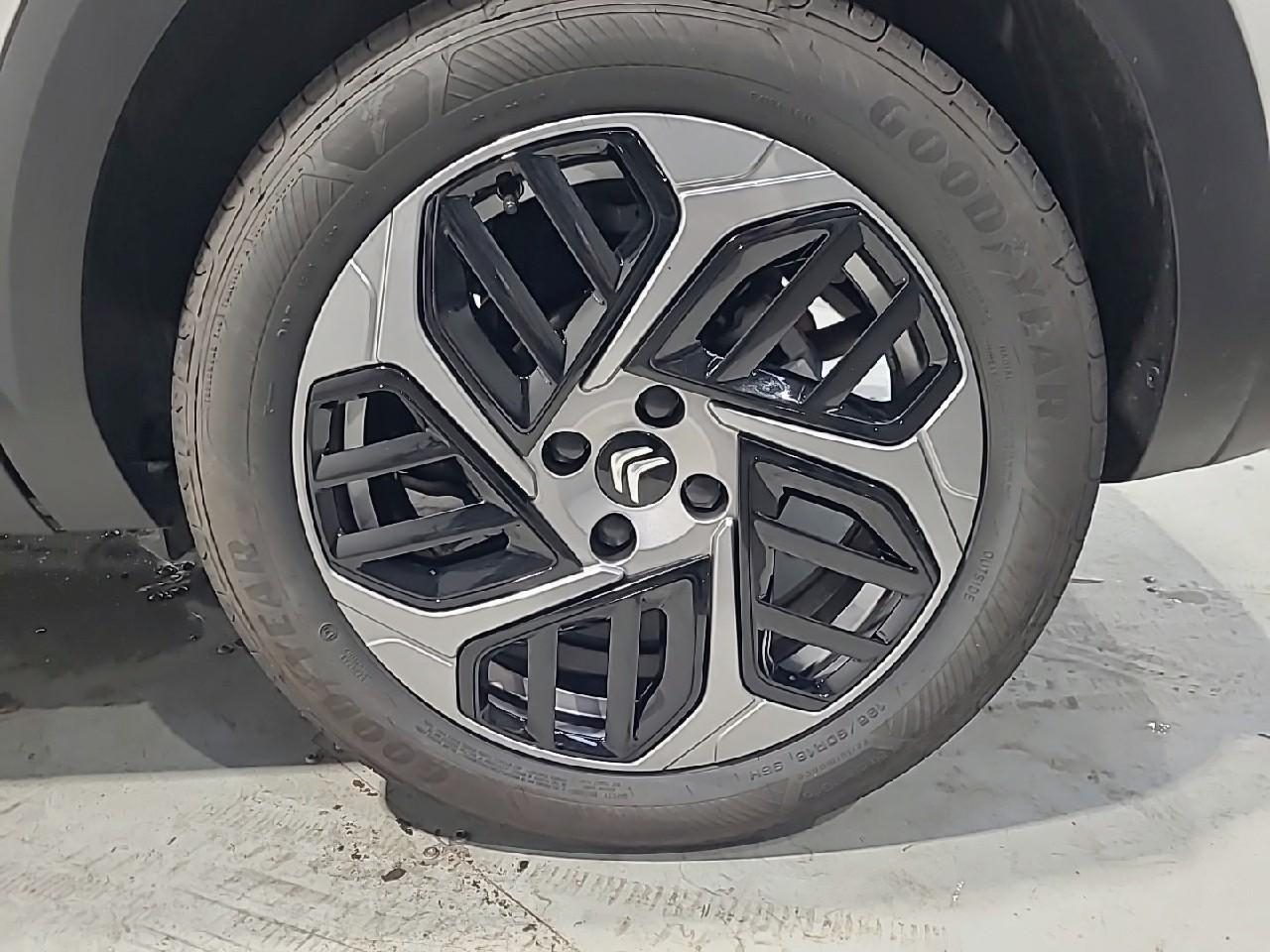 Citroën C4 puretech 130 s&s bvm6 c-series — photo 16