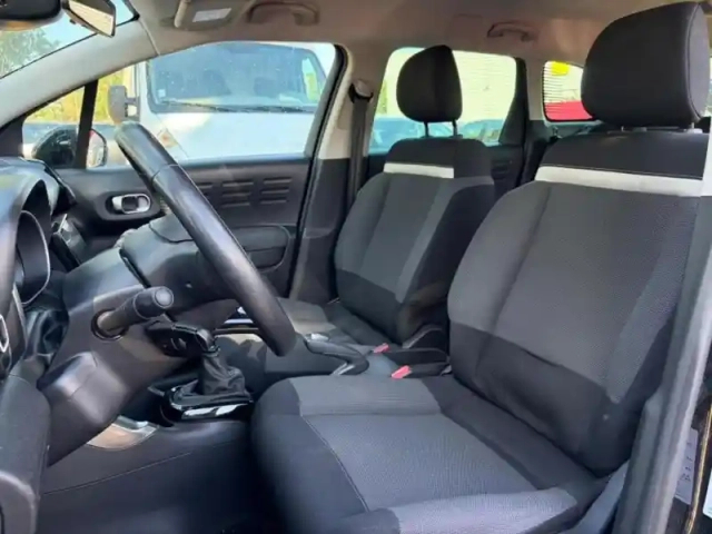 Citroën C3 Aircross puretech 110ch s&amp;s shine — photo 9