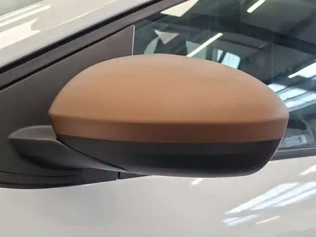 Dacia Sandero eco-g 100 — photo 36