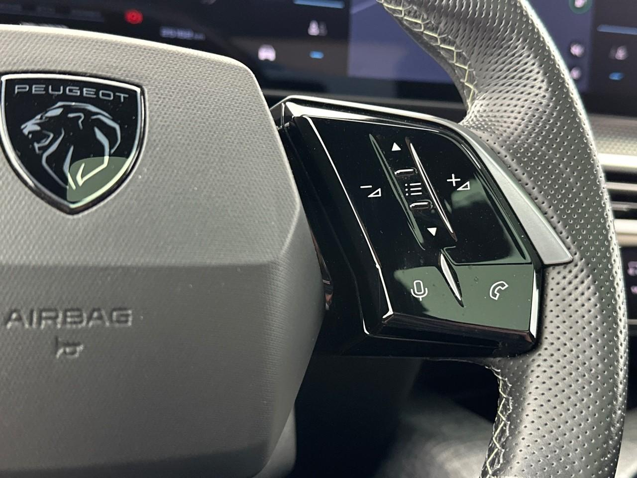 Peugeot 3008 electrique 210 ch 73 kwh gt — photo 18
