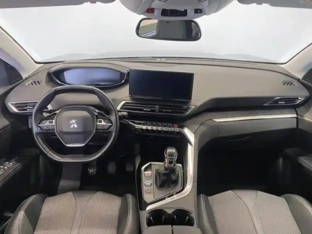 Peugeot 5008 1.2 puretech 130ch s&amp;s allure pack — photo 6