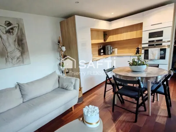 À vendre - L'Isle Adam Appartement avec esprit maison, proche centre-ville