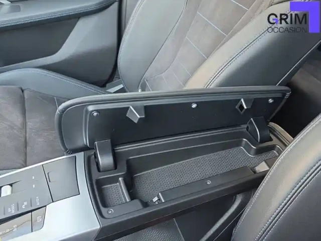 Bmw X1 sdrive 18i 136ch dkg7 — photo 2