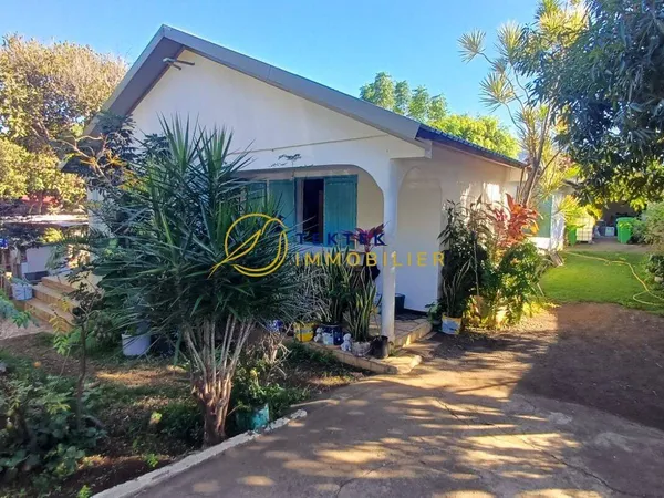 Maison de plain-pied 4 pièces 91 m²