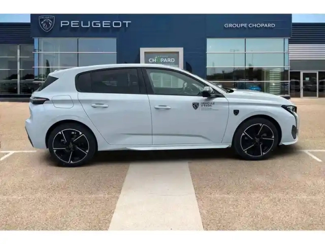 Peugeot 308 electrique 54 kwh 156ch — photo 46