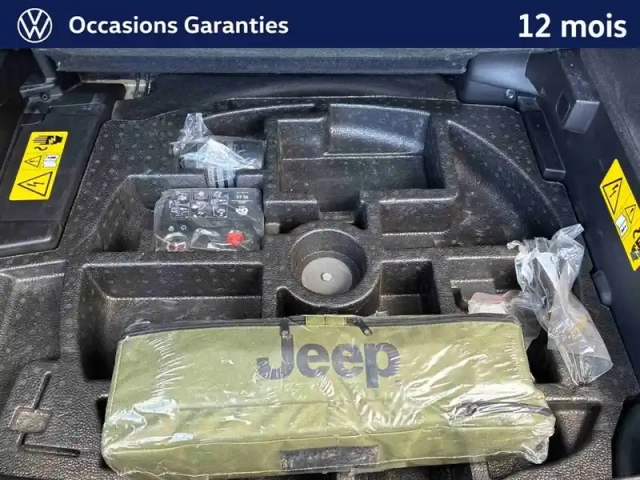 Jeep Compass 1.3 phev t4 190 ch 4xe eawd — photo 11