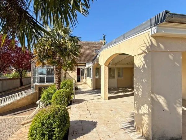 Maison 7 pièces 148 m²