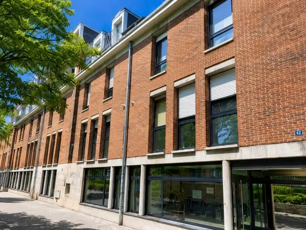 Bureau 531 m²